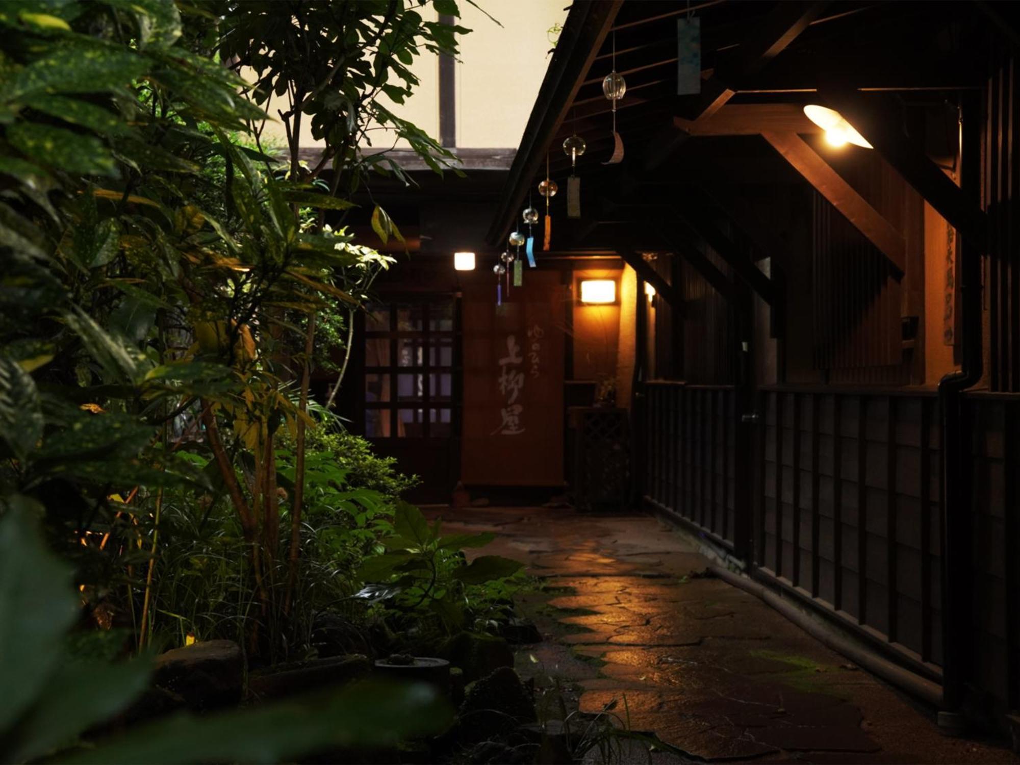 Yunohira Kamiyanagiya Hotel Yufuin Luaran gambar
